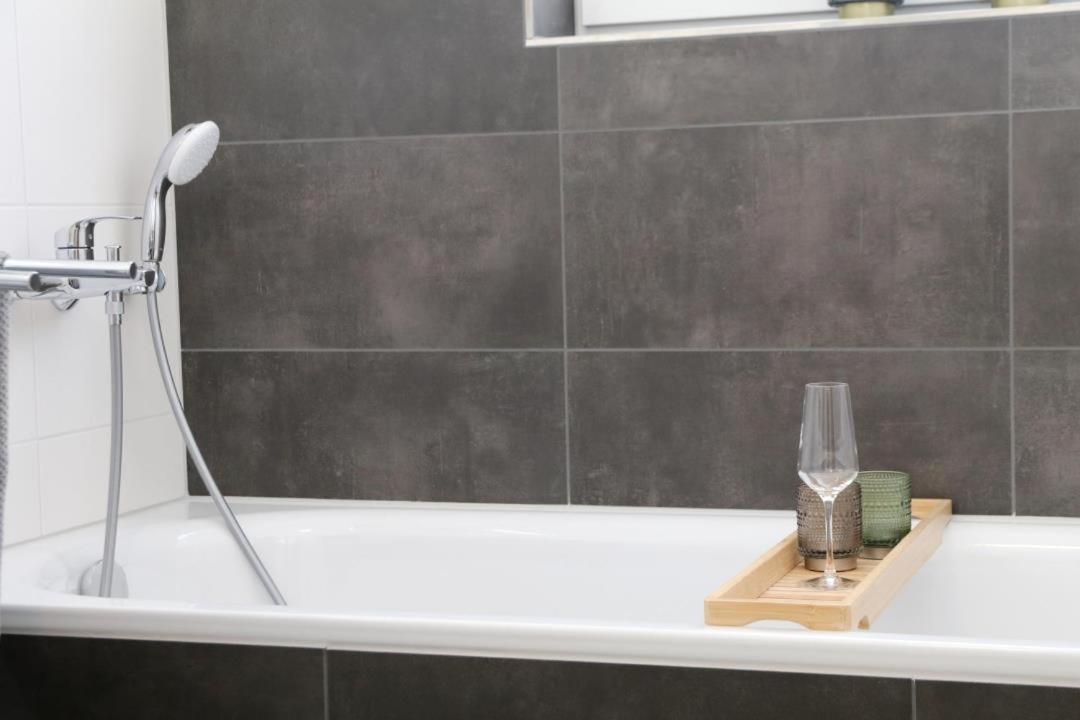 Diemelblick Acht - Ferienhaus Fuer 6 Personen Mit Sauna, Garten Und Dachterrasse Mit Panoramablick Heringhausen Exteriér fotografie